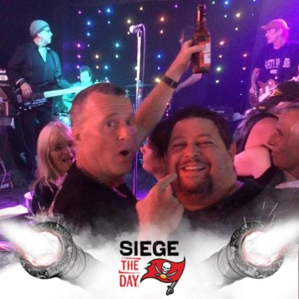 Meet your Posher, Clay